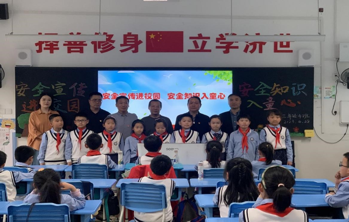 图片7.jpg